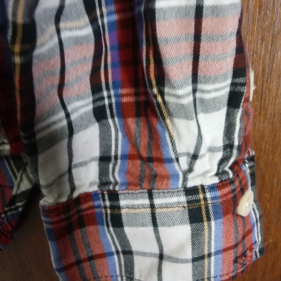 🌟Fover 21 button down 🌟 - Picture 2 of 7